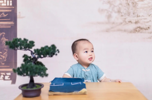 新余怀孕为啥肚子会长毛